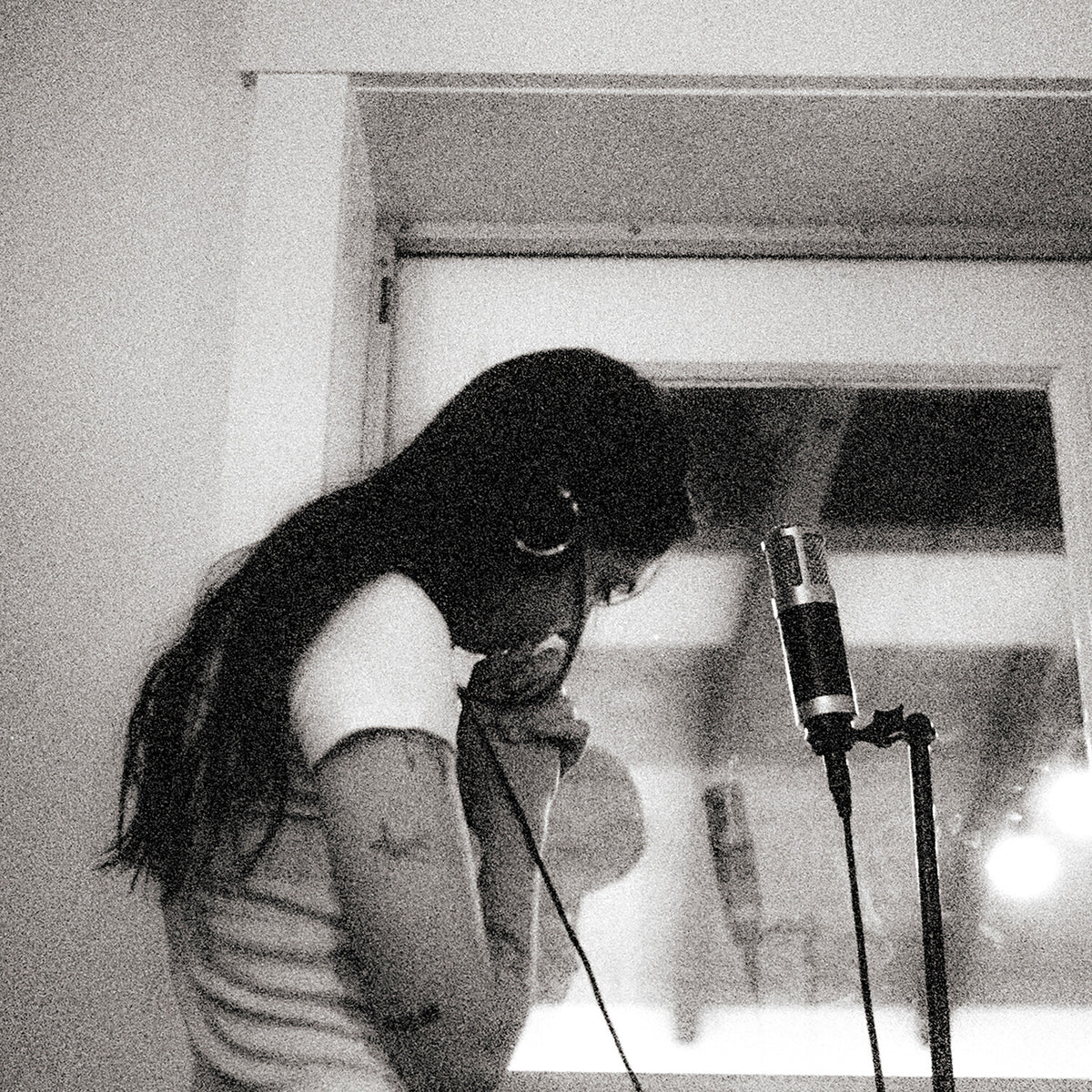 Lizzy McAlpine Older and Wiser album cover